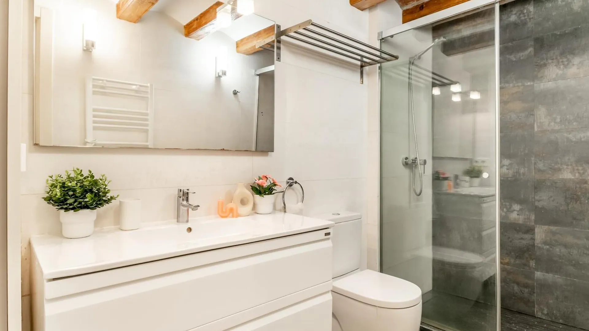 Diagonal Mar: Bonito Y Centrico Apartment Barcelona