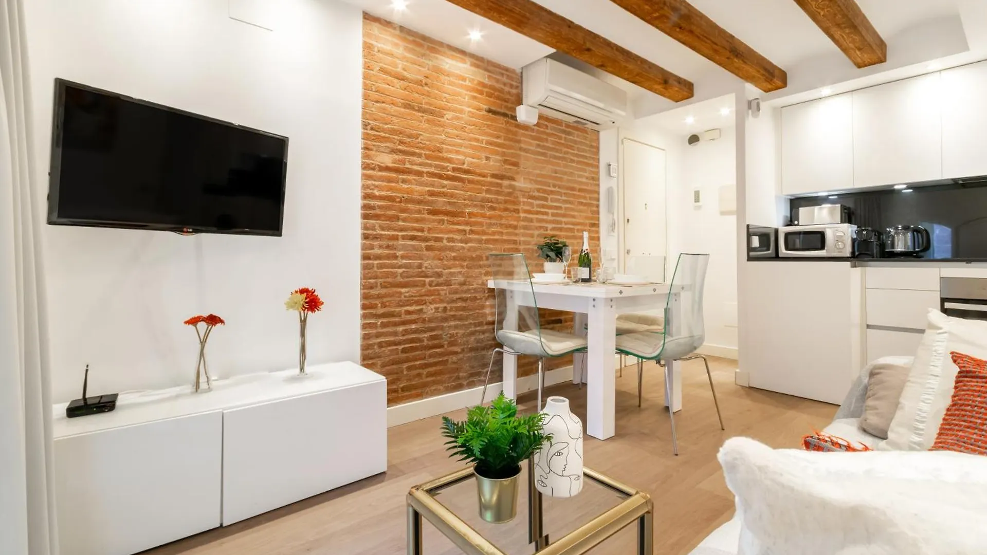 Diagonal Mar: Bonito Y Centrico Apartment Barcelona